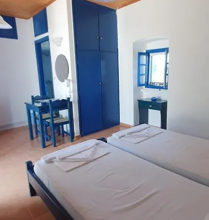 Guest house Xenonas Kamares
